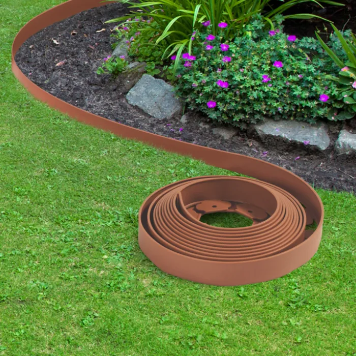 Bordure de jardin flexible marron terracotta à planter