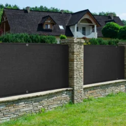 Brise vue noir 1,8 m x 10 m occultant et résistant 400 g/m²
