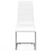 Chaises blanches de salle à manger