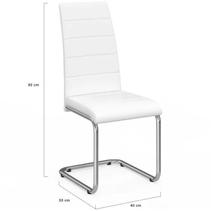 Chaises blanches de salle à manger