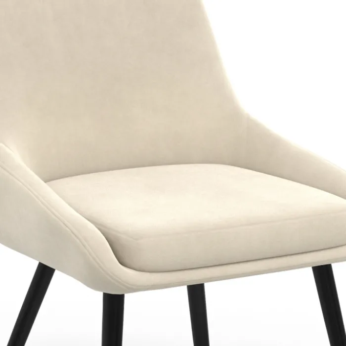 Chaises confortables en velours beige avec accoudoirs