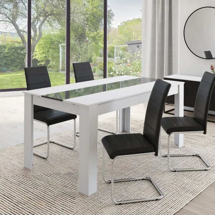 Chaises noires design pour salle à manger MIA