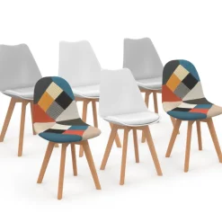 Chaises scandinaves mix color blanc, gris clair et patchworks