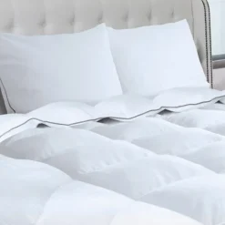Couette 240x220 + 2 oreillers en plume d’oie