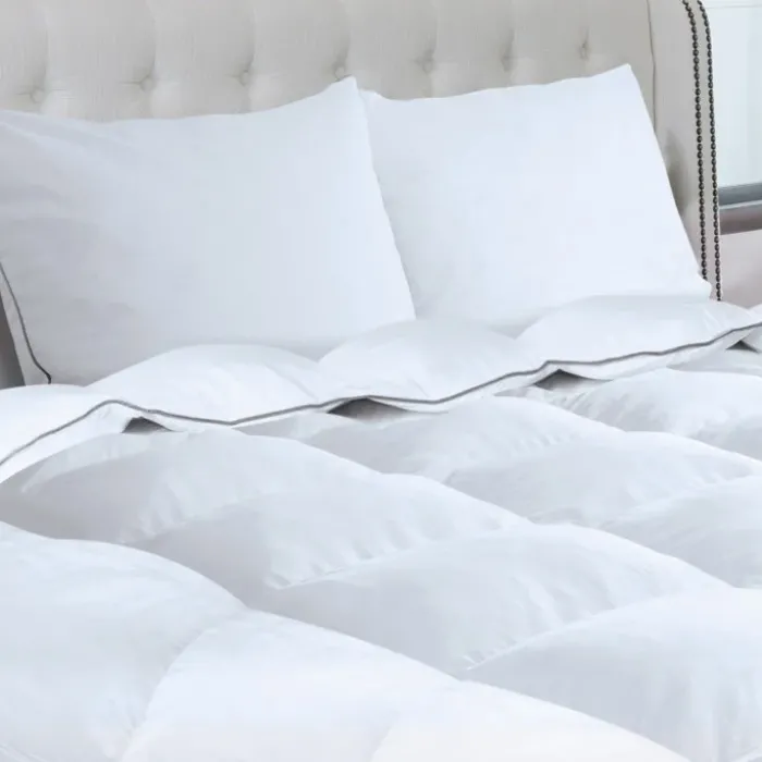 Couette 240x220 + 2 oreillers en plume d’oie
