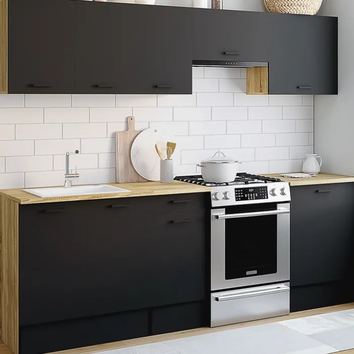 Cuisine complète 240 cm avec plan de travail bois et noir