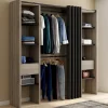 Dressing extensible double en bois avec rideau noir