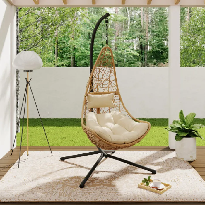 Fauteuil demi-lune suspendu ajouré effet rotin avec coussin écru