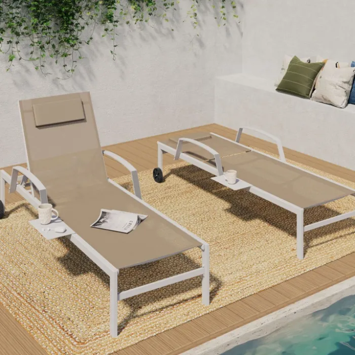 Lot de 2 transats de jardin inclinables avec tablettes en acier blanc et toile beige