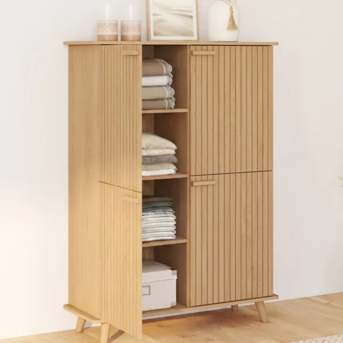 Meuble de rangement 4 portes effet lattes tasseau bois coloris chêne