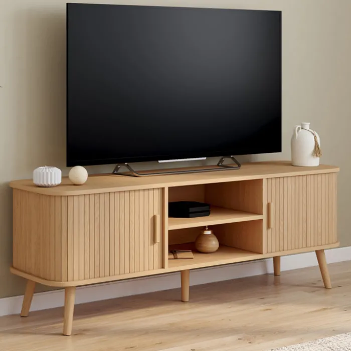 Meuble télé 140 cm avec portes coulissantes lattes tasseau bois coloris chêne