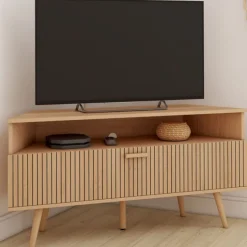 Meuble TV d’angle 110 cm porte effet lattes coloris chêne