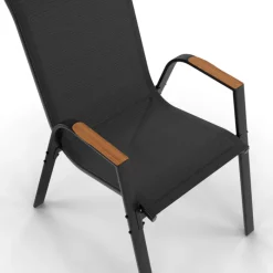 Salon de jardin avec plateau effet bois et chaises empilables noir et bois