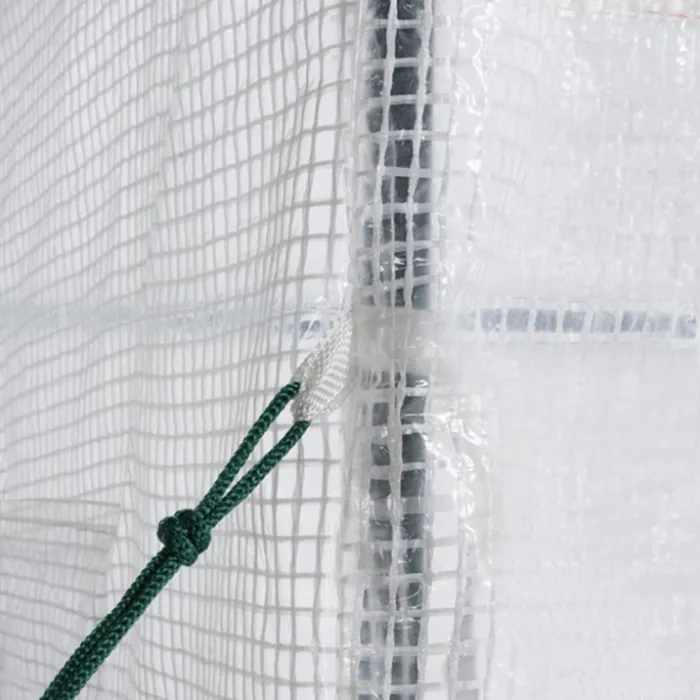 Serre de jardin blanche avec porte et fenêtres relevables