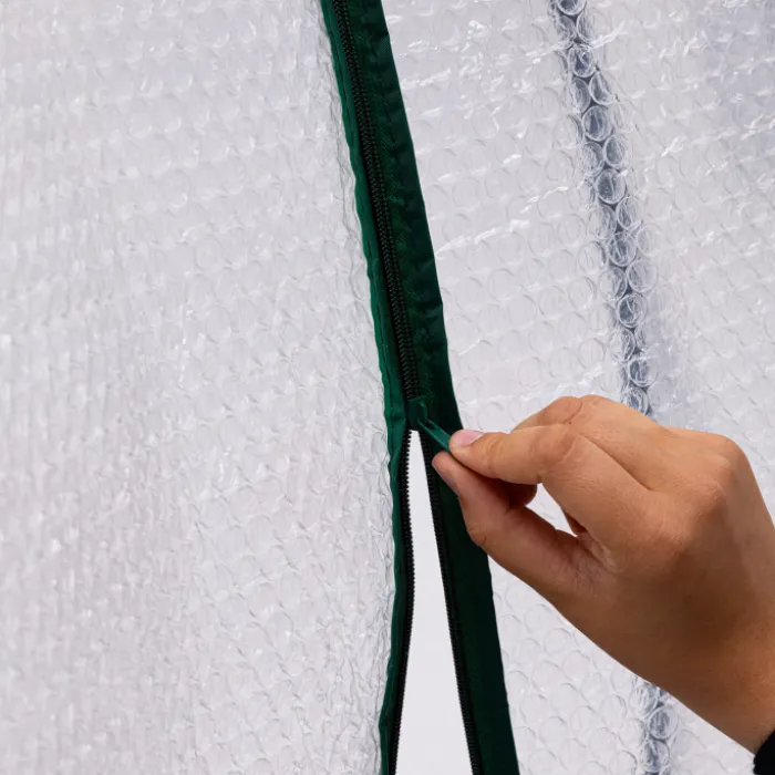 Serre pour hivernage des plantes bâche bulle