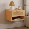 Tables de nuit murales cannage et bois