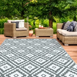 Tapis extérieur gris motifs géométriques 270 x 370 cm
