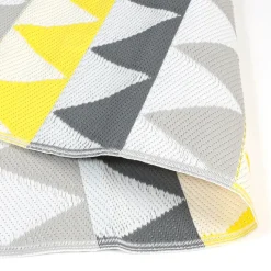 Tapis extérieur 270x370 cm triangles gris et jaune